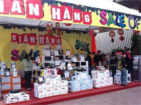 Khuyến mãi và giảm giá là phương thức thu hút khách hàng quen thuộc của doanh nghiệp.