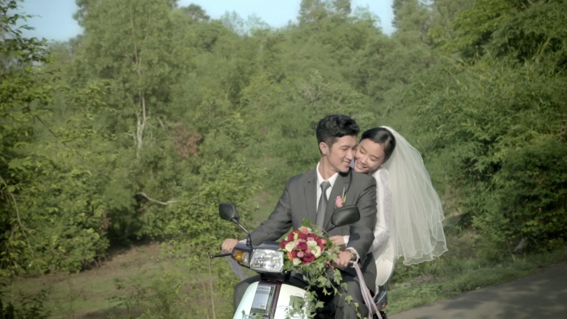 “Niềm tin người đặt lên tôi, chúng ta đã làm được nhiều hơn mình tưởng tượng”.