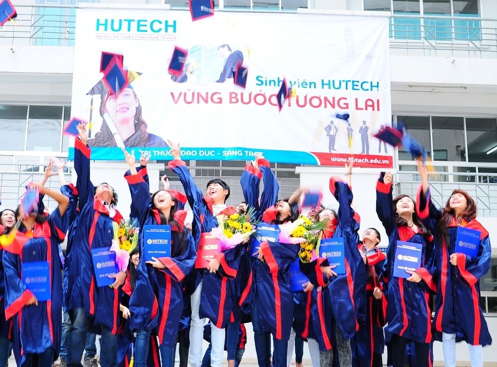 95% sinh viên có việc làm ngay sau khi tốt nghiệp.