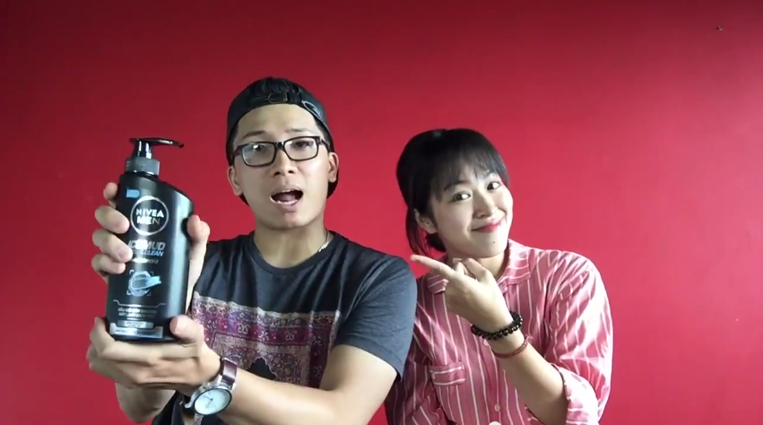 Lê Chi - Đức Nguyễn xuất hiện với phong cách dễ thương và cũng không kém phần nghịch ngợm.