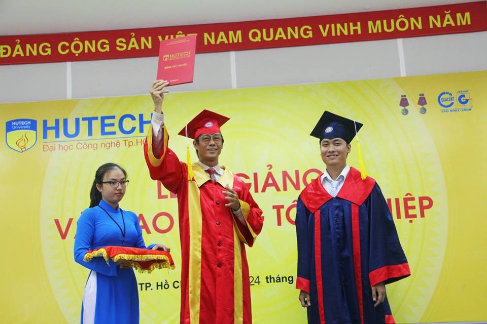 Nhiều cơ hội việc làm hấp dẫn dành cho sinh viên Thiết kế đồ họa sau khi tốt nghiệp.