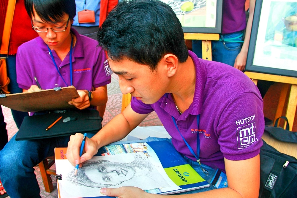 Nganh thiet ke do hoa nhieu co hoi viec lam hinh anh