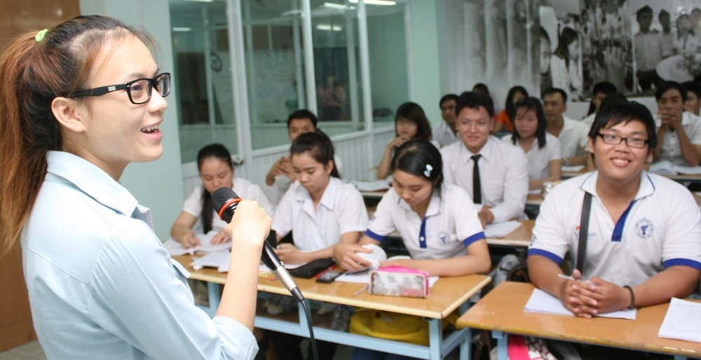 Co hoi hoc nganh quan tri dich vu giai tri va the thao hinh anh