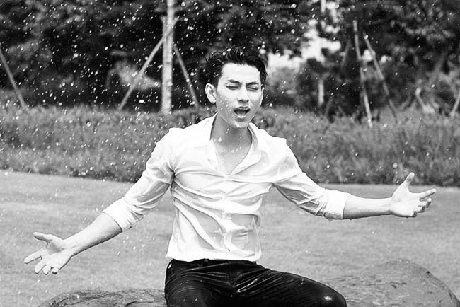 Các lĩnh vực MC, điện ảnh… đều đã được Isaac chinh phục.