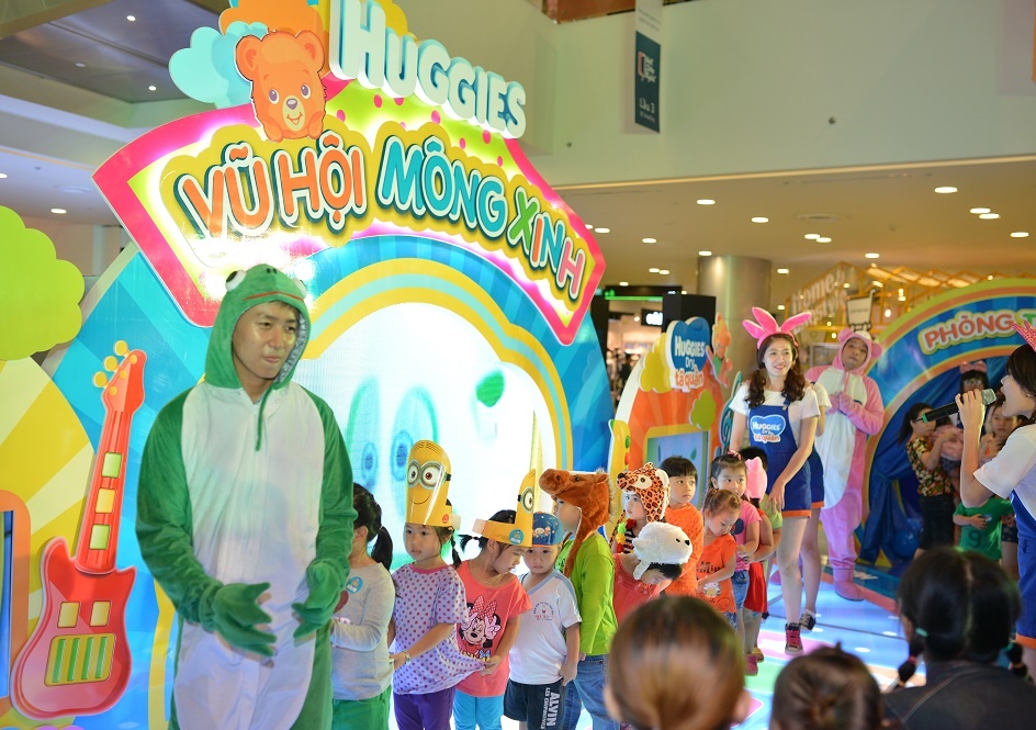 “Đoàn Tàu Mông Xinh” tự phát siêu ngộ nghĩnh