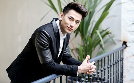 Isaac tiet lo 4 tinh yeu lon trong cuoc doi hinh anh