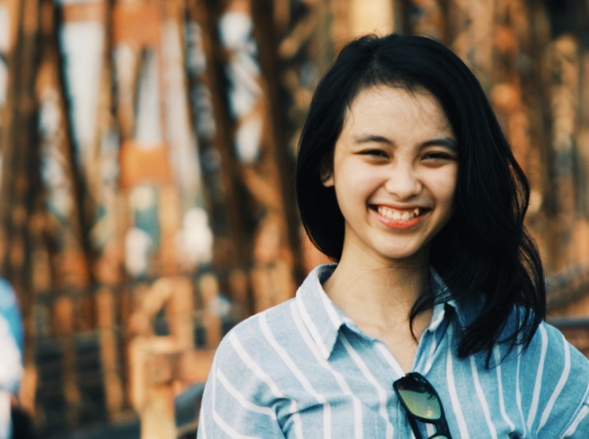 Đại sứ MOS có nụ cười tỏa nắng