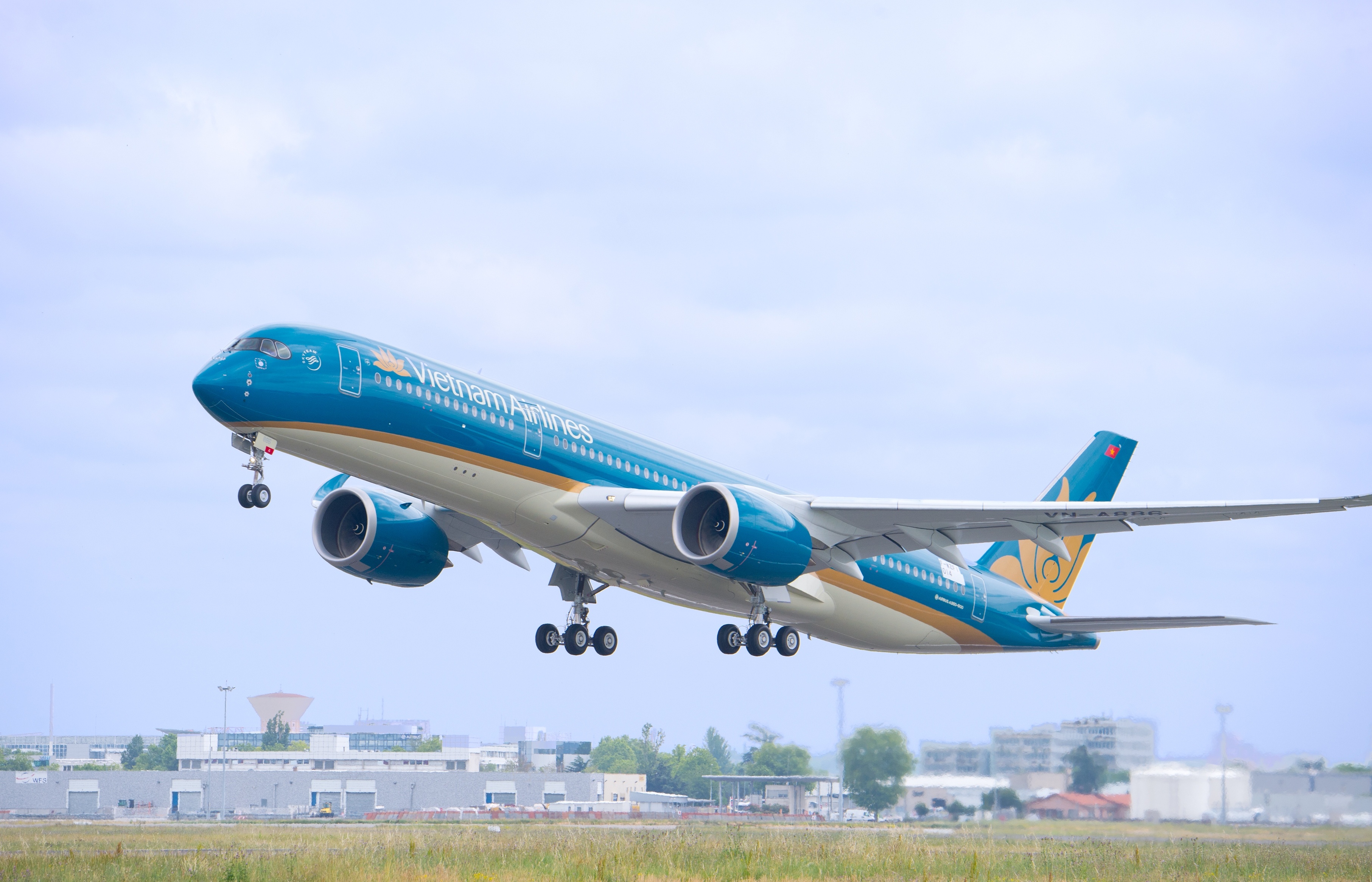 Vietnam Airlines tung ve khu hoi di Bangkok gia 609.000 dong hinh anh