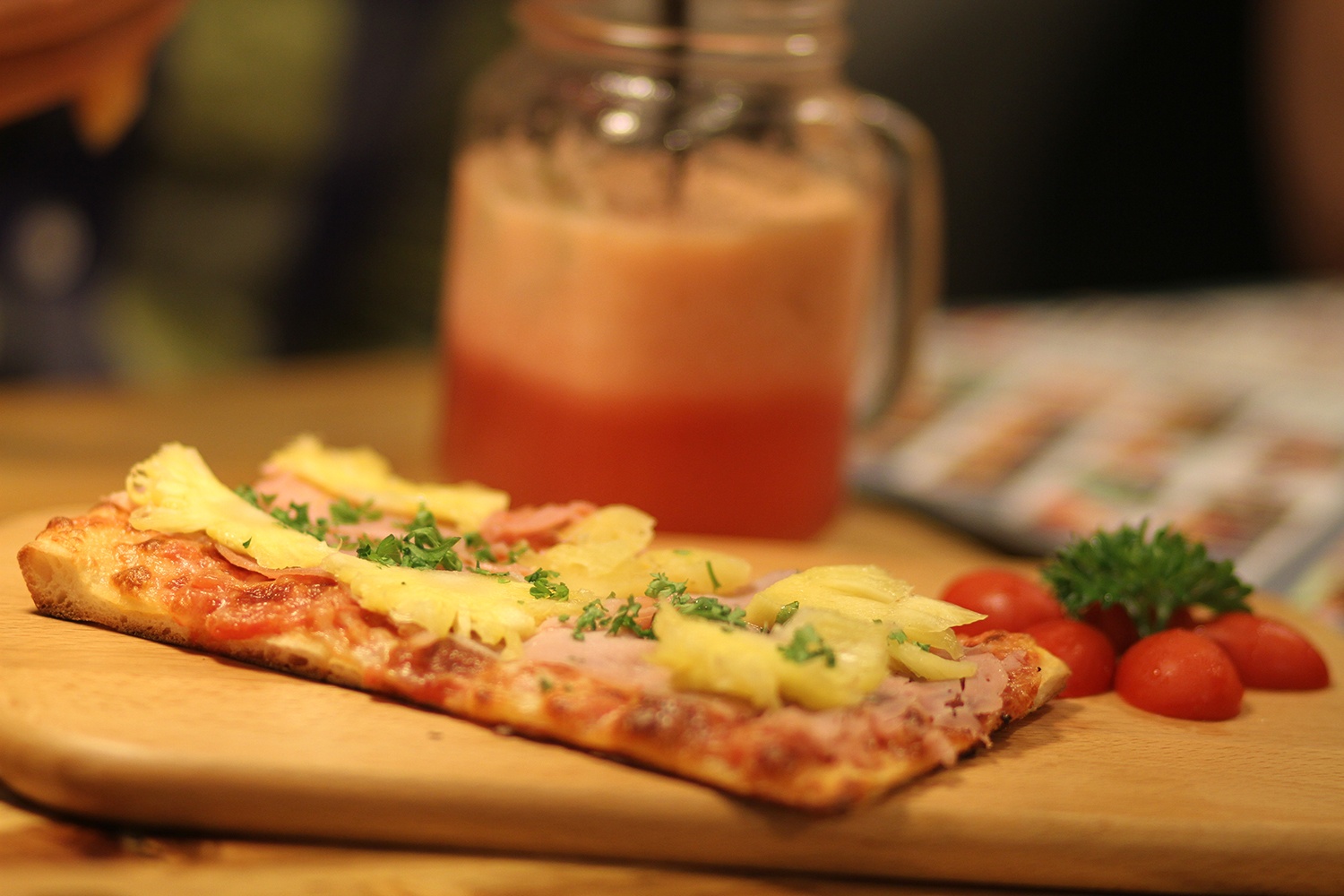 Den PapaRoma tro tai lam pizza tang nguoi ay hinh anh