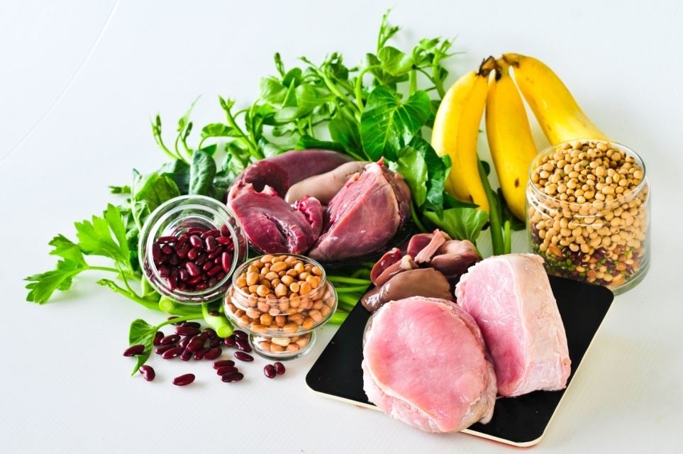 Bổ sung vitamin B, vitamin C thông qua chế độ ăn uống hợp lý.