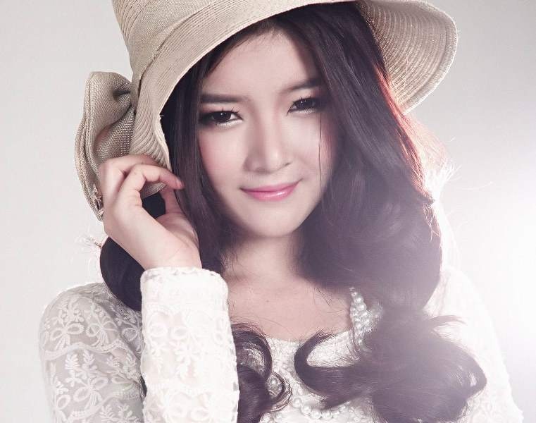 Tuyet chieu duong da mun cua Lilly Luta hinh anh
