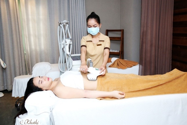 Quy trình giảm cân D-Otessalycool II tại Viện thẩm mỹ Khơ Thị.