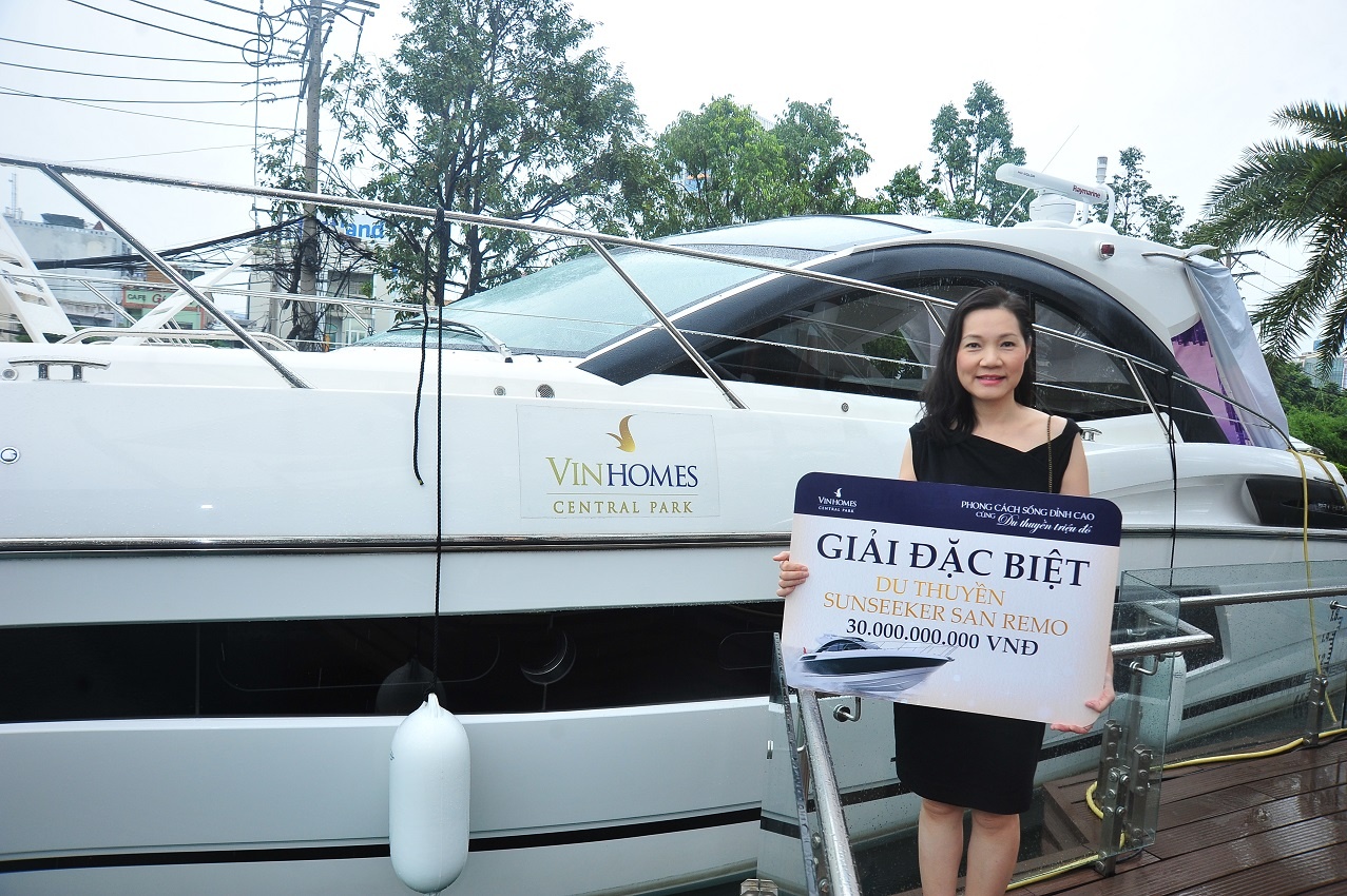 Mua can ho Vinhomes, trung sieu du thuyen 30 ty dong hinh anh