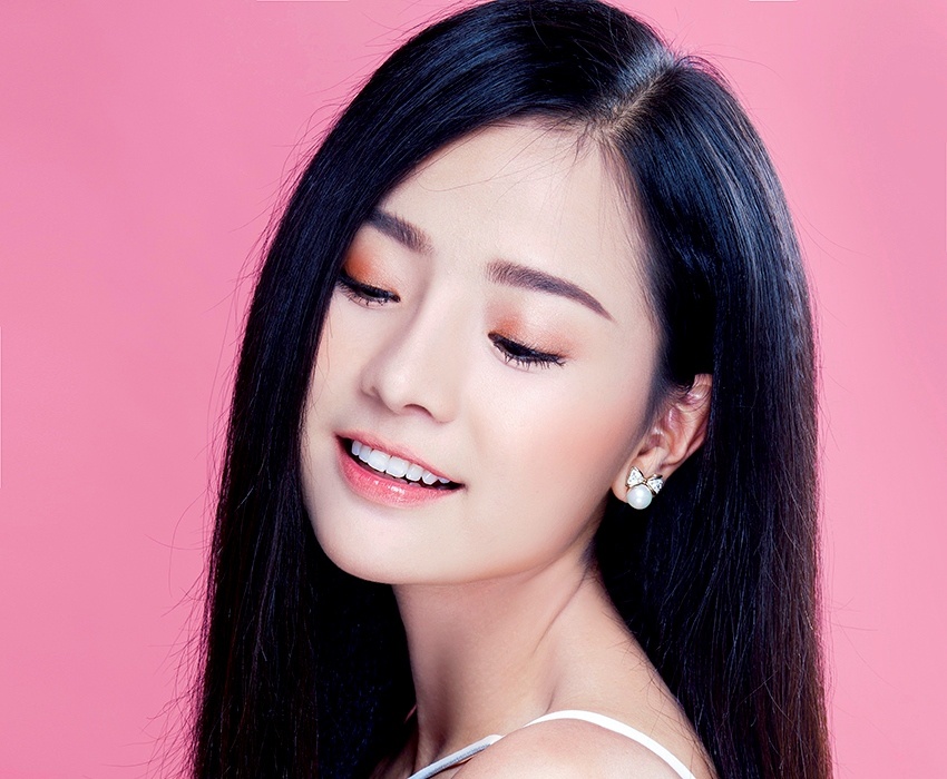 Dien vien Khanh Hien dep quyen ru trong bo anh moi hinh anh