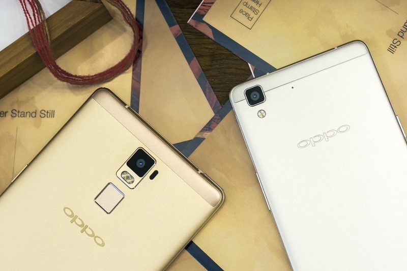 Thiet ke smartphone: Kim loai len ngoi hinh anh