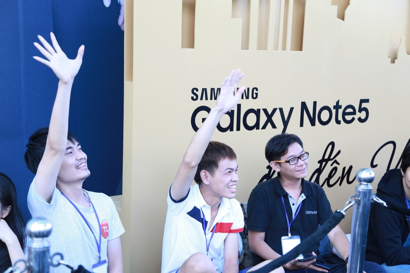 Fan Viet noi ve Samsung Galaxy Note 5 hinh anh