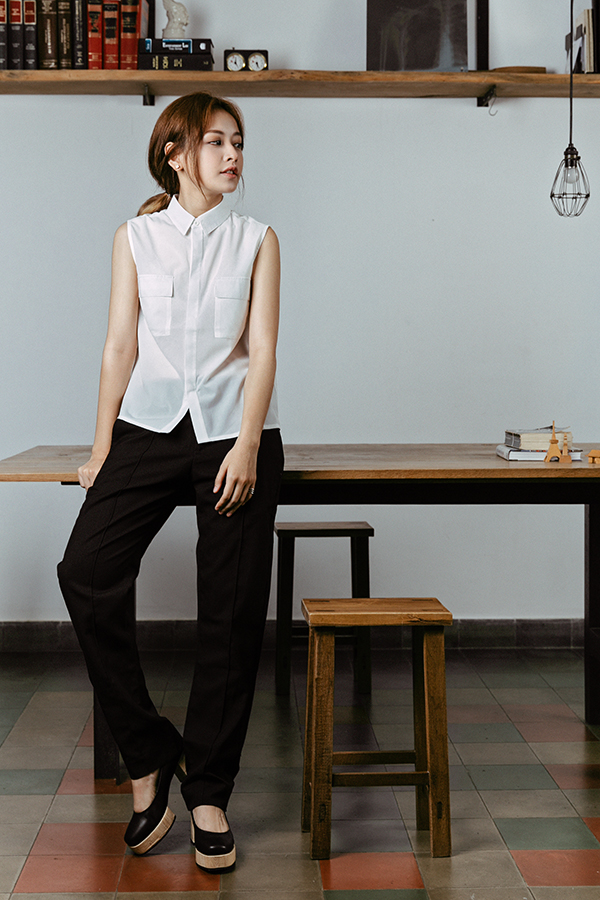   Chi Pu luôn mê mẩn phong cách menswear và vận dụng tối đa trong các set đồ.  