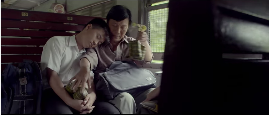 Clip Thu Vi: Trao Gui Yeu Thuong - Clip Xuc Dong Ve Tinh Cam Cha Con hinh anh