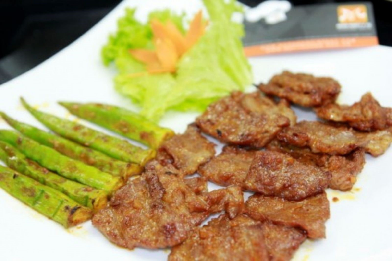 Nhung mon an vat khong the bo qua khi toi Sai Gon hinh anh