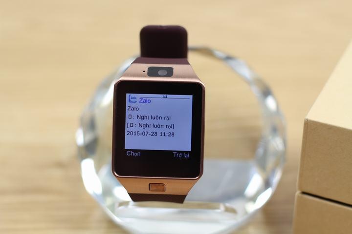 Đối với những người thích tập thể dục, chạy bộ, tập gym, inWatch C có chức năng đếm bước đi, bước chạy, phân tích lượng calo tiêu thụ, theo dõi giấc ngủ phục vụ đắc lực cho việc tập luyện của bạn.