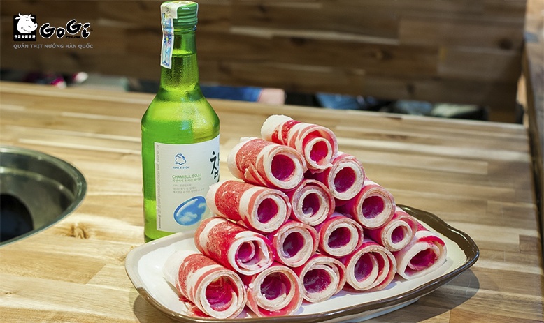 Tưng bừng khai trương nhà hàng thứ 2 tại Biên Hòa, GoGi House tặng ngay 1 dĩa ba chỉ bò Mỹ sốt GoGi và 1 chai rượu Soju cho nhóm từ 4 khách dùng bữa tại nhà hàng.