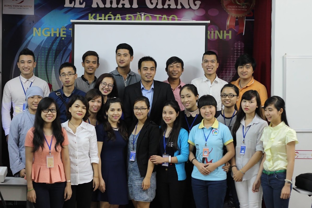 Ban tre co the theo hoc cac mon nghe thuat ngay tai Da Nang hinh anh