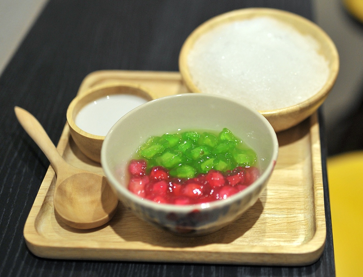 Thuong thuc do uong moi la chuan huong vi Thai tai Ha Noi hinh anh