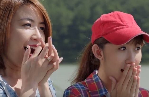 Clip dan trai xinh gai dep hoi tu ben Khanh Tien hinh anh