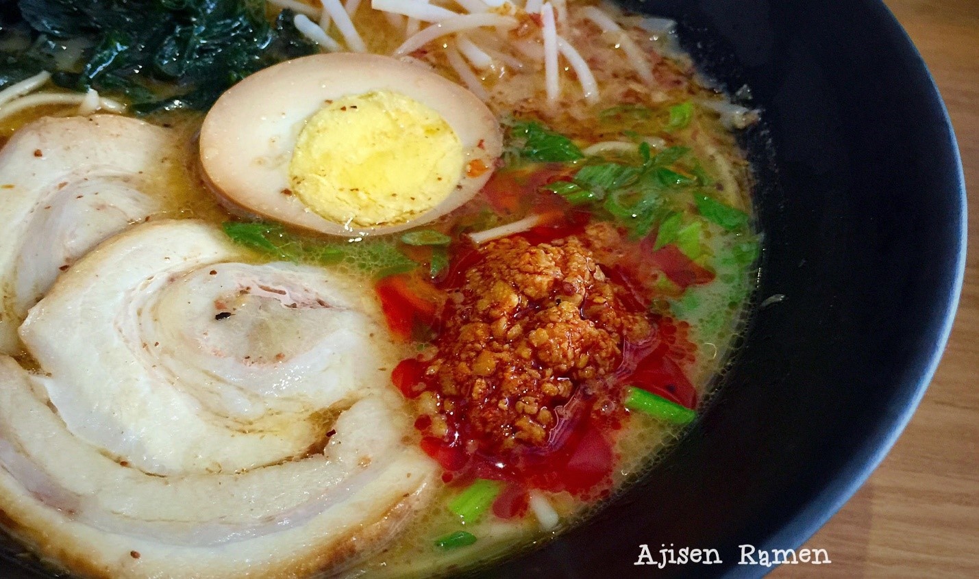    Ramen xá xíu cay nồng 4 vị ớt với giá 78.000 đồng.