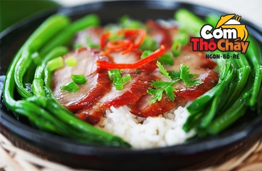 Thuong thuc com tho, nhan uu dai lon tai TP HCM hinh anh