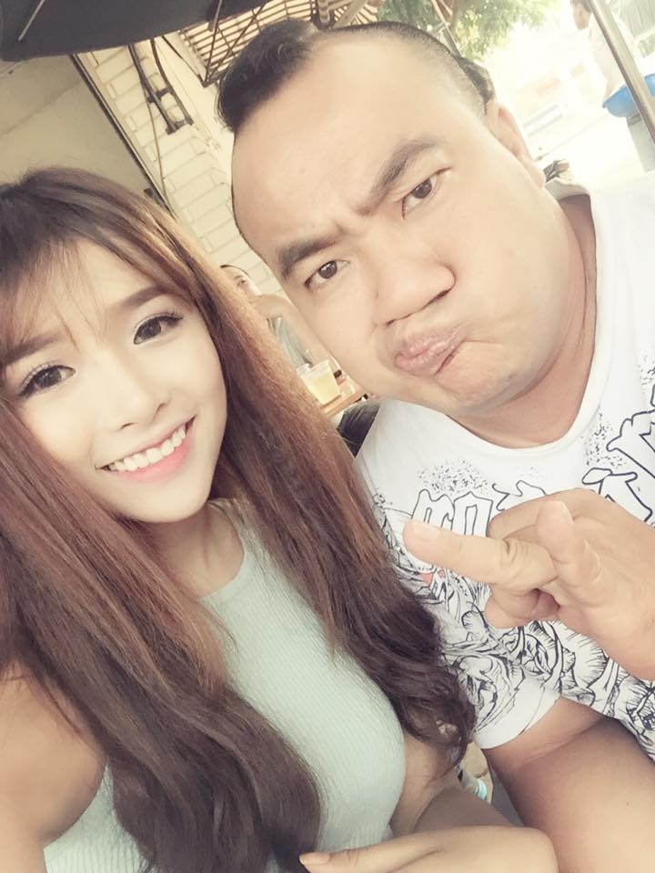Huỳnh Khánh Vy luôn trang điểm rất dễ thương và trong sáng.