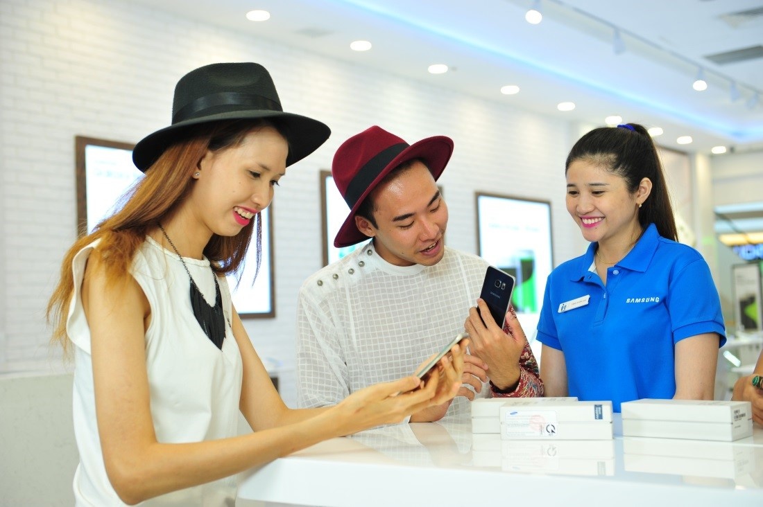 Trong khi đó, Hồng Xuân, Thành An…