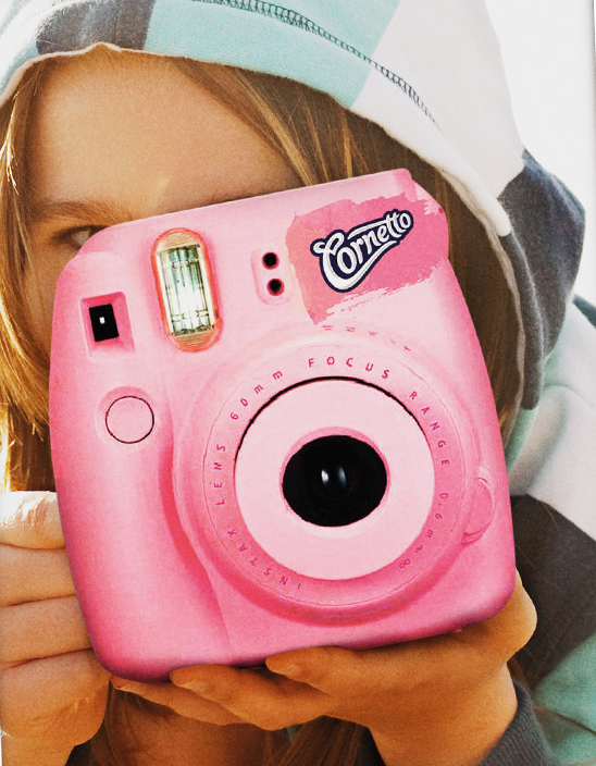 Chỉ cần trên 100 điểm trong chương trình mua kem, tích điểm của Cornetto là bạn có thể chiến thắng camera Instax Mini 7s.