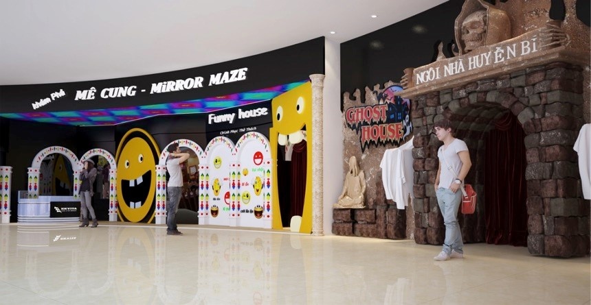 Không gian nhà gương, nhà ma dành cho những ai yêu thích cảm giác mới lạ. Đây được đánh giá là một trong những khu trò chơi hóc búa nhưng đầy hấp dẫn.