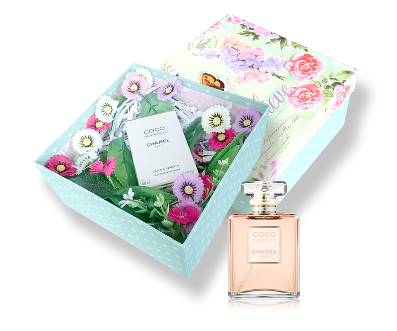 Khi Chanel Coco Mademoiselle lan tỏa hương thơm sẽ khiến chàng trai phát cuồng vì bạn,  không thể nhầm lẫn với bất cứ mùi hương nào cả, đơn giản vì mùi hương thể hiện được nét nữ tính, phá cách  và cực kì sang trọng cho bạn nổi bật giữa đám đông.