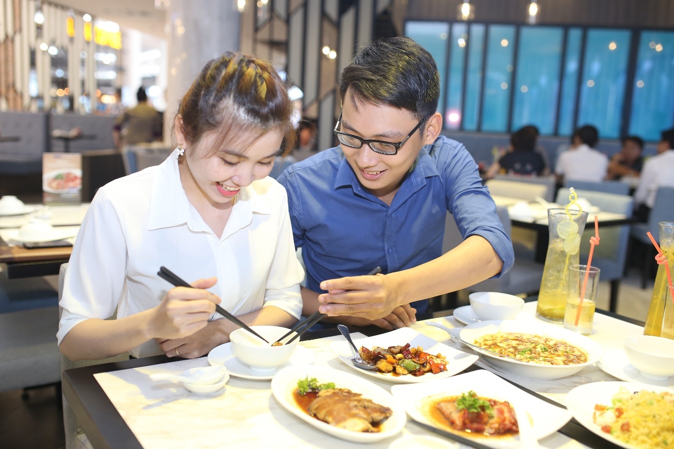 Nhung diem den ly tuong danh cho phai dep dip 20/10 hinh anh