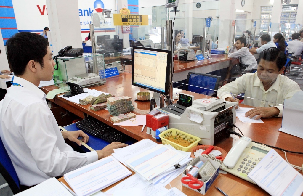 VietinBank lot top 10 DN nop thue thu nhap cao nhat nam hinh anh