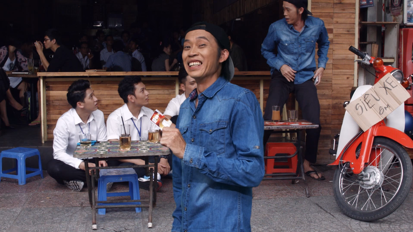 Chuyen cuoi ra nuoc mat cua Hoai Linh trong series hai moi hinh anh