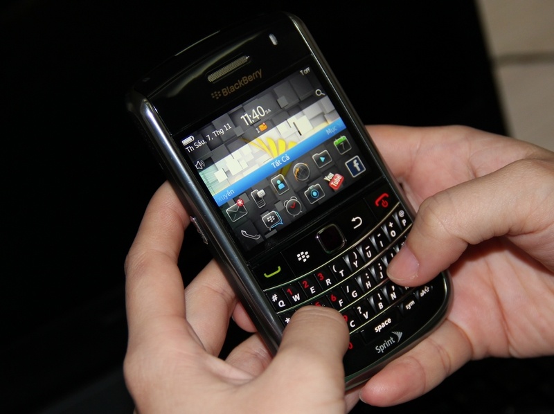 Cong ty BlackberryUSA giam gia san pham con 950.000 dong hinh anh