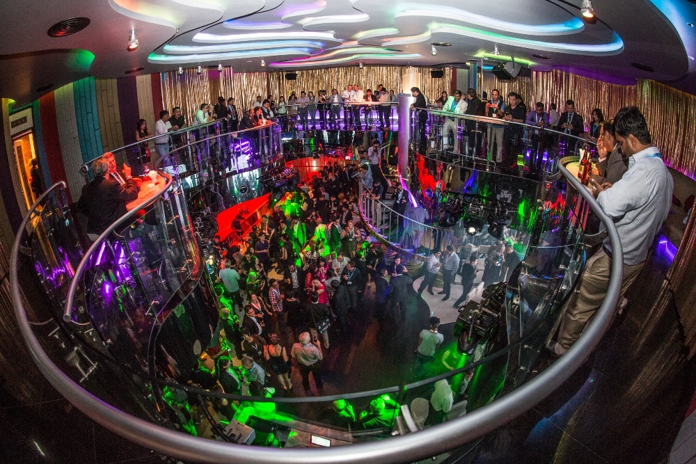 Vũ trường đẳng cấp nhất Campuchia tại NagaWorld- F-Club