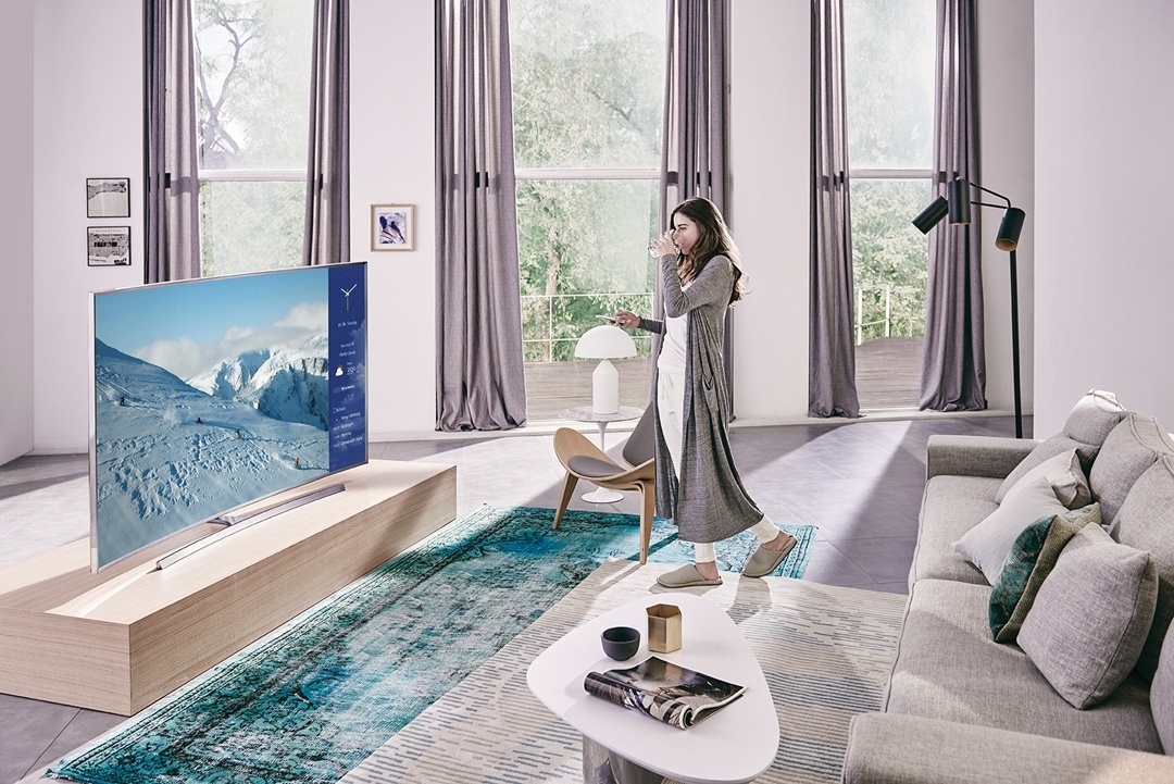 Thiết kế của các mẫu Samsung SUHD tivi giúp tăng tính thẩm mỹ cho phòng khách tại gia.