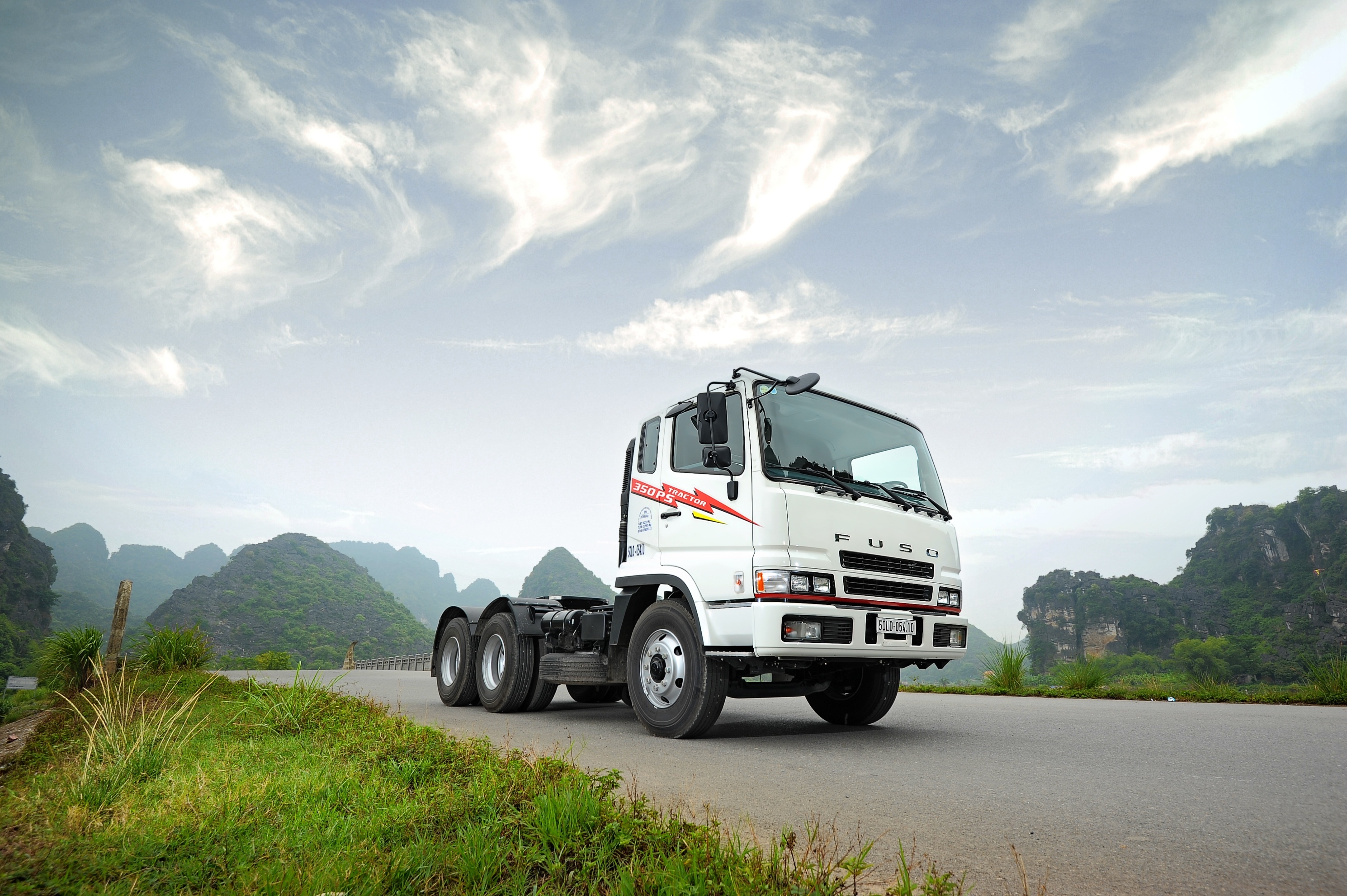 Biet doi FUSO dong hanh cung chu doanh nghiep hinh anh