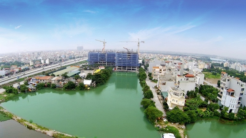 Hình ảnh thực tế Hateco nhìn từ hồ nước