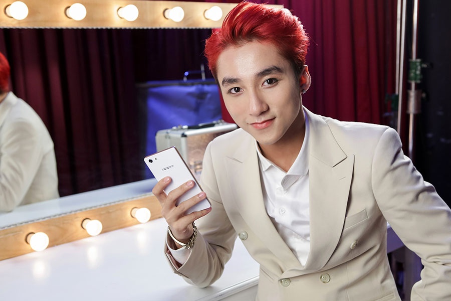 Son Tung tat bat chuan bi cho live show moi hinh anh