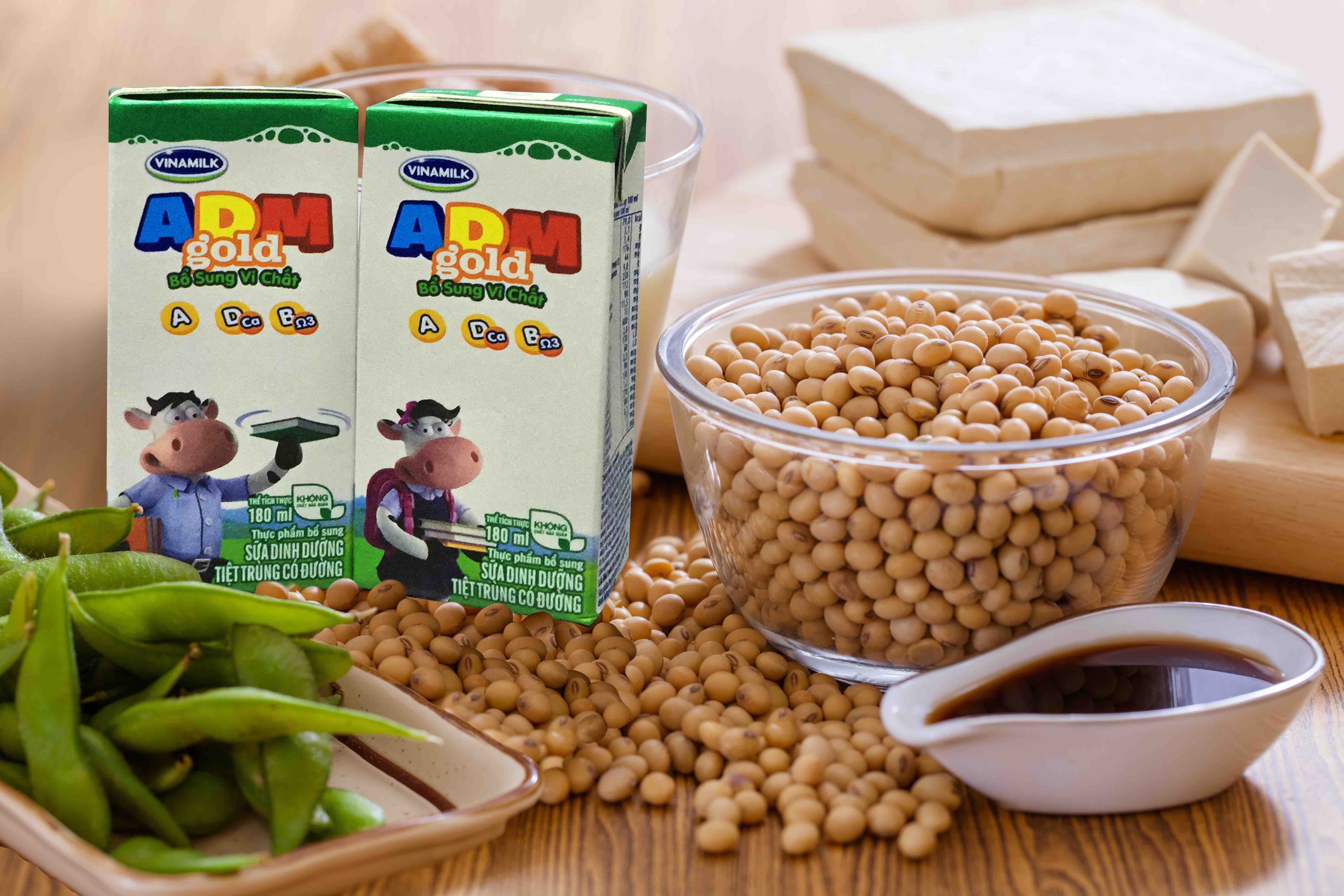 Sữa và các loại đậu giàu Qmega 3 là nguồn dinh dưỡng tốt cho trẻ.