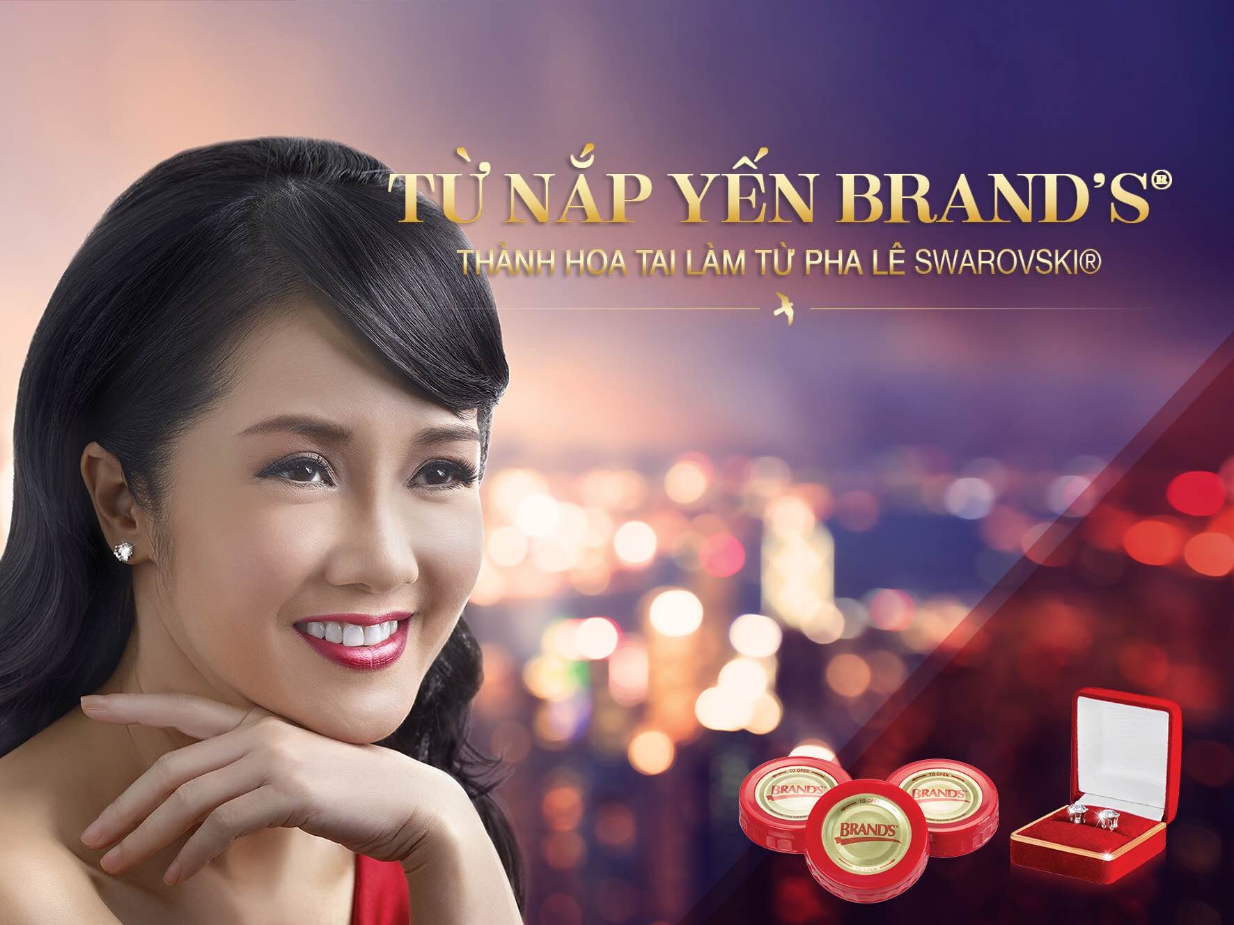 Uong nuoc yen nhan hoa tai lam tu pha le Swarovski hinh anh