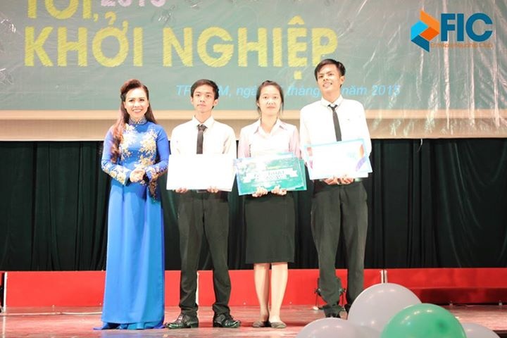 'Toi, Khoi nghiep 2015' khang dinh nang luc tuoi tre Viet hinh anh