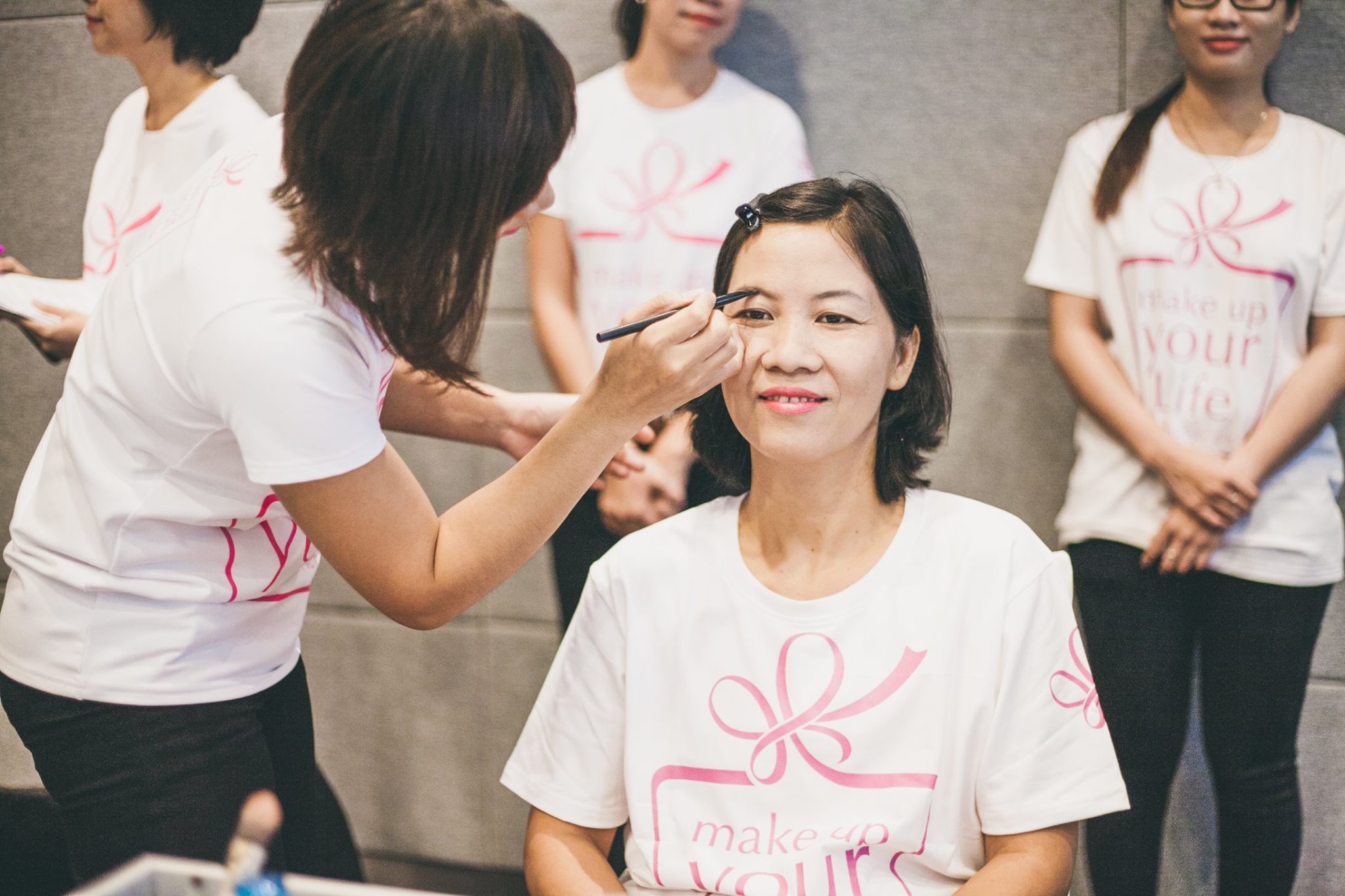 'Make up your life' mang hy vong den voi benh nhan ung thu hinh anh