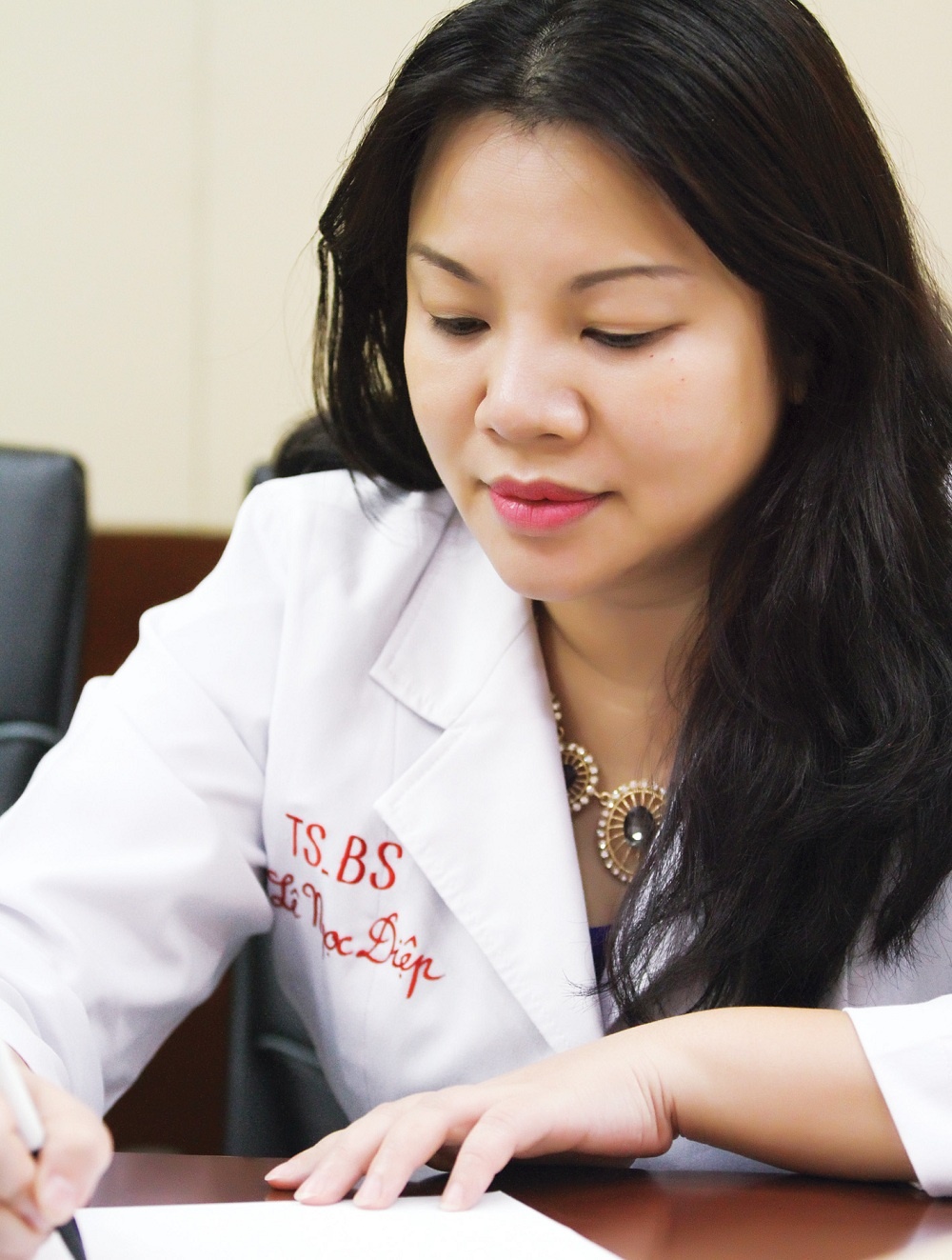 Tiến sĩ - Bác sĩ Lê Ngọc Diệp - Bệnh Viện ĐH Y Dược Tp.HCM