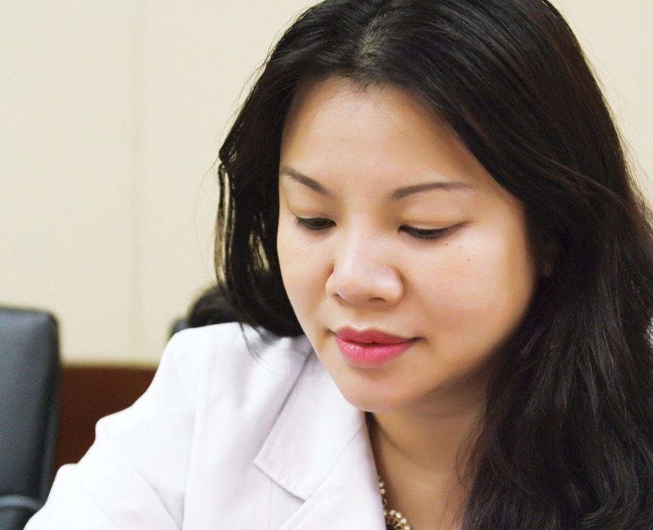 Meo nho giup ban gai tri mun boc, mun trung ca sung do hinh anh